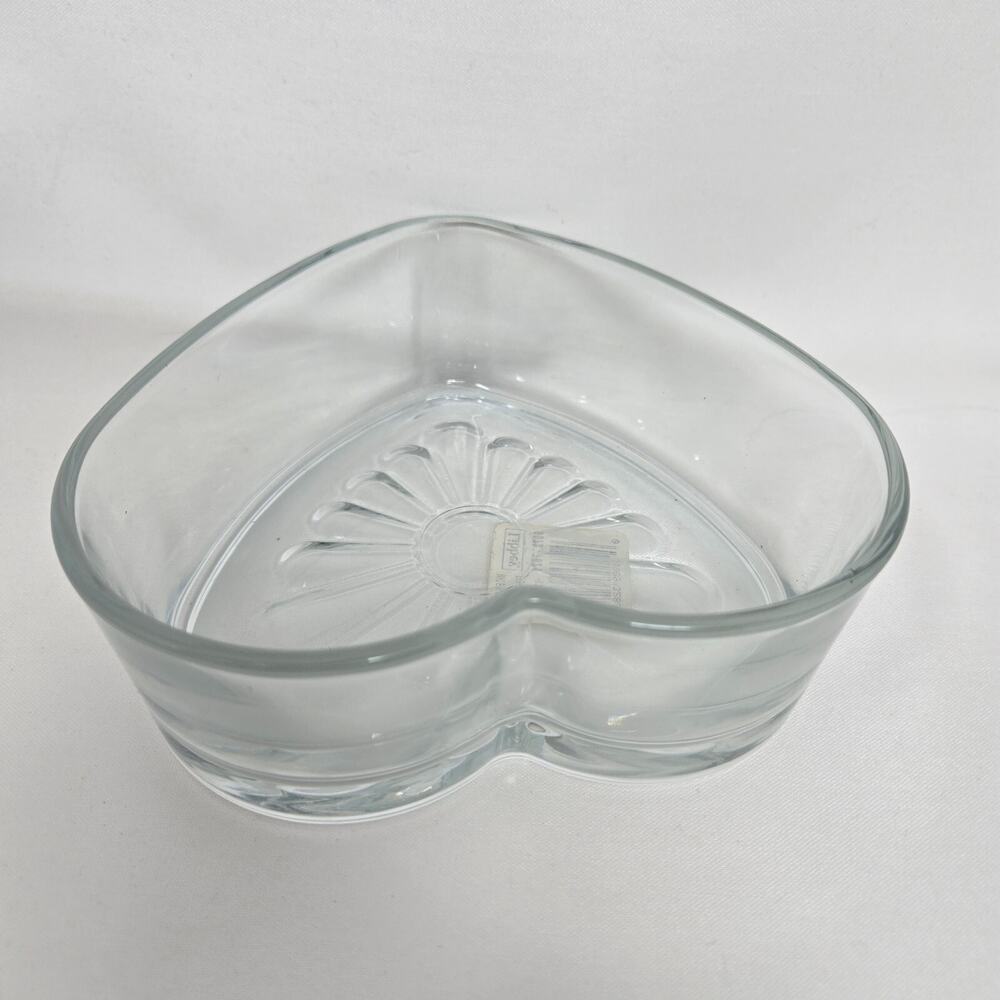 Libbey Clear Heart Shaped Glass Bowl Candy Dish Trinket Valentines 5072-7621 - Picture 3 of 12